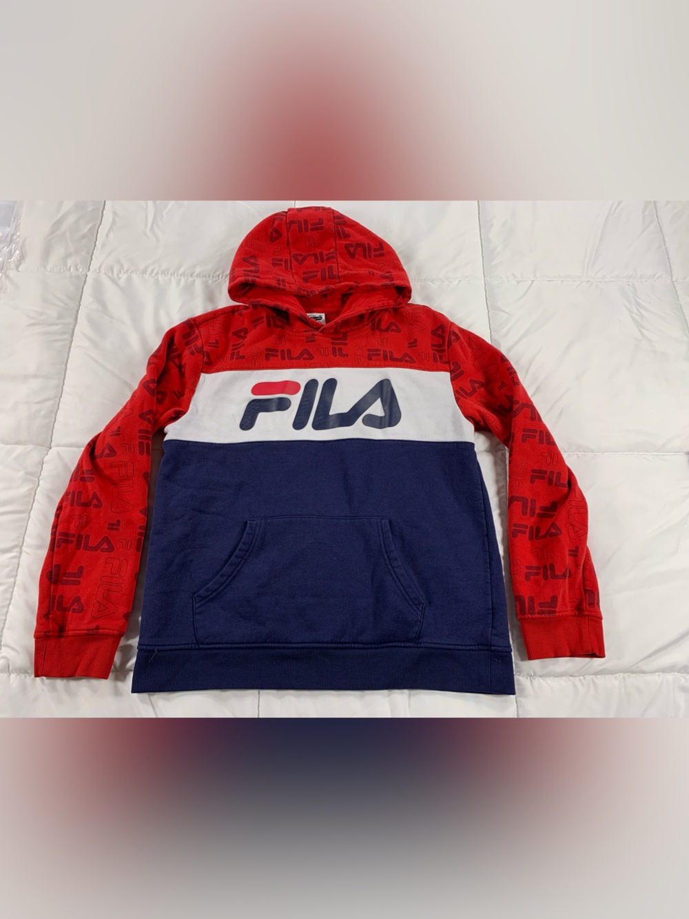 Pre loved FILA hoodie youth (18-20) size XXL